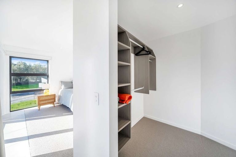 Photo of property in 35 Paton Place, Te Anau, 9600