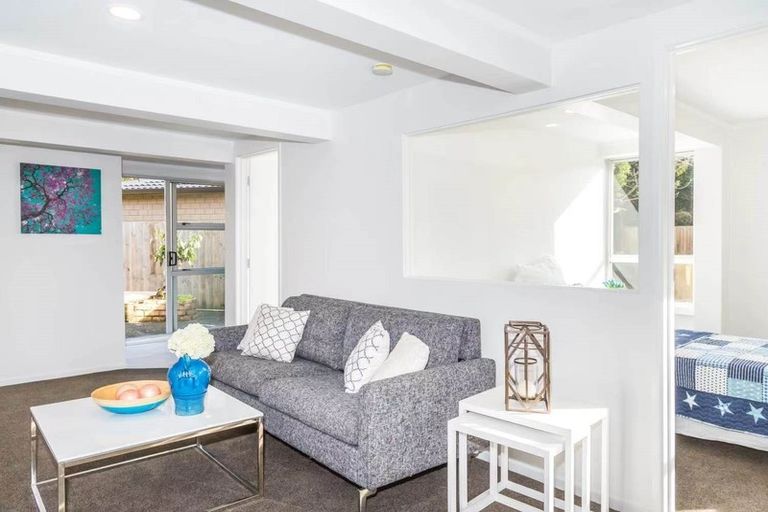 Photo of property in 40 Acacia Road, Torbay, Auckland, 0632