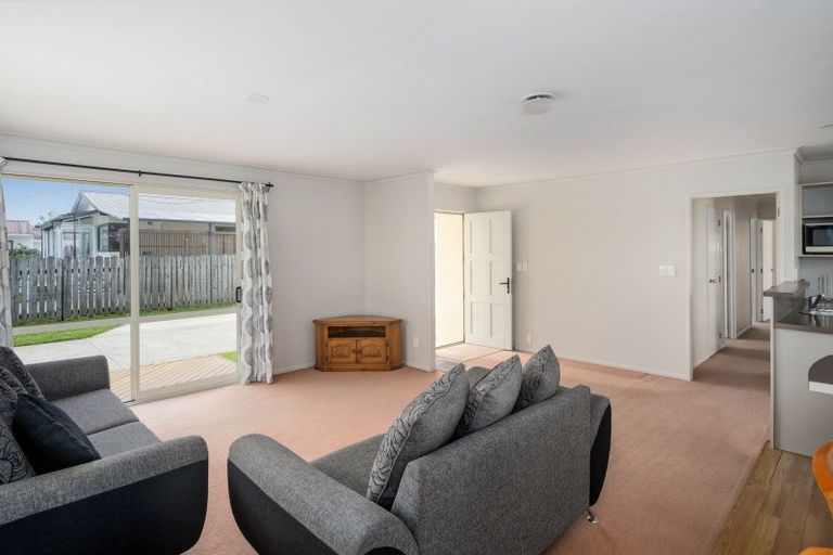 Photo of property in 14 Santa Maria Drive, Whitianga, 3510