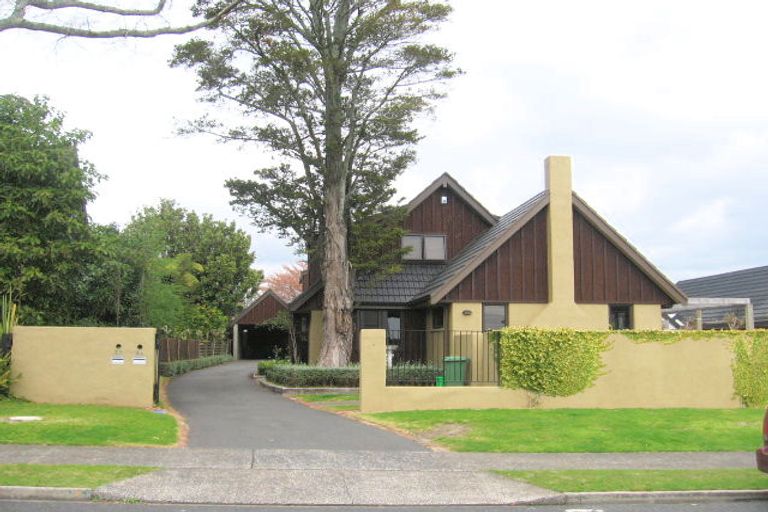 Photo of property in 5 Hinewa Road, Otumoetai, Tauranga, 3110