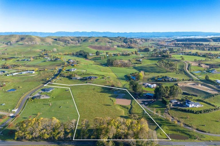 Photo of property in 18 Jg Wilson Drive, Waipukurau, 4281