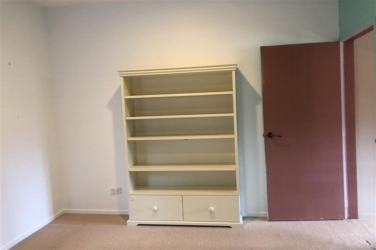 Photo of property in 14 Daldys Bush Lane, Bayview, Auckland, 0629