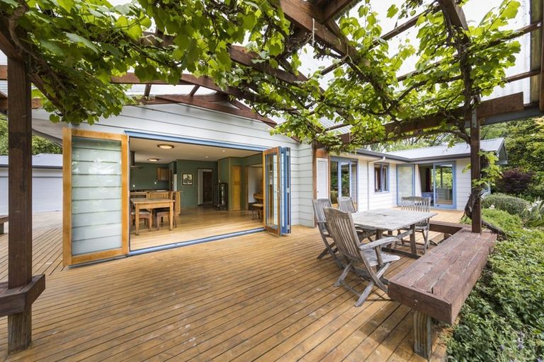 Photo of property in 136 Pohangina Valley Road East, Ashhurst, 4884