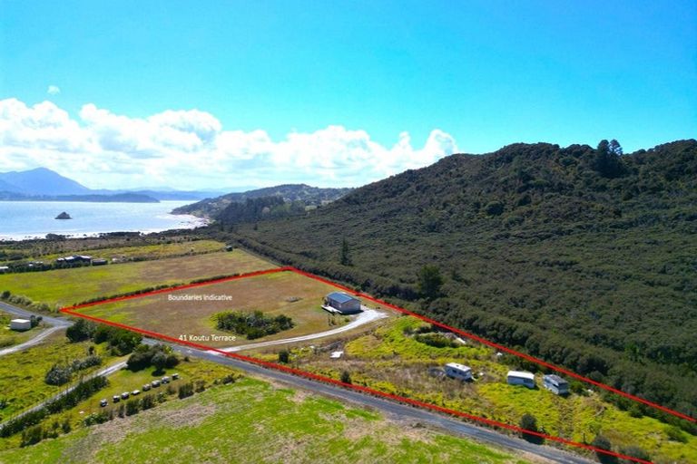 Photo of property in 41 Koutu Terrace, Opononi, Kaikohe, 0473