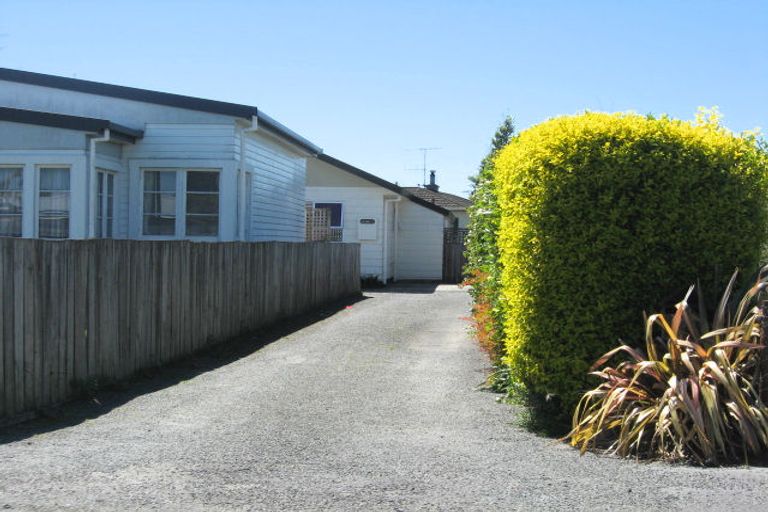 Photo of property in 2/3 Polstead Road, Stoke, Nelson, 7011