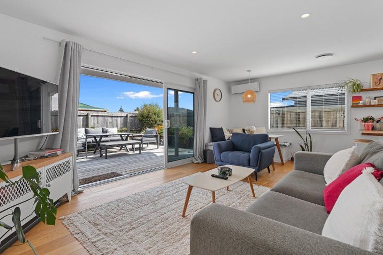 Photo of property in 1/20 Gobray Crescent, Mount Maunganui, 3116