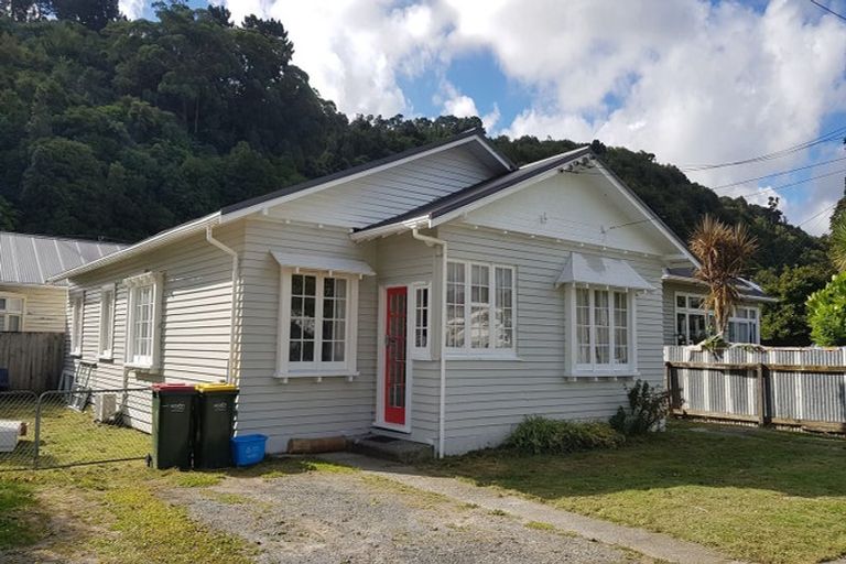 Photo of property in 61 Owen Street, Belmont, Lower Hutt, 5010