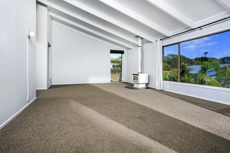 Photo of property in 14 Galaxy Drive, Mairangi Bay, Auckland, 0630