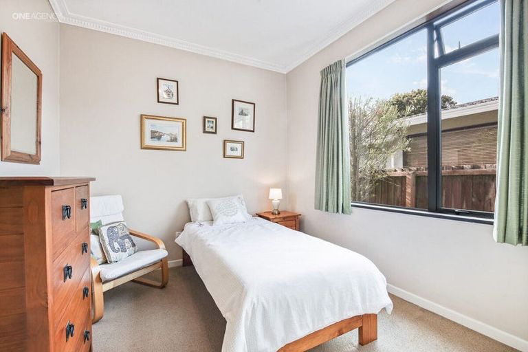 Photo of property in 70 Westholme Street, Strowan, Christchurch, 8052