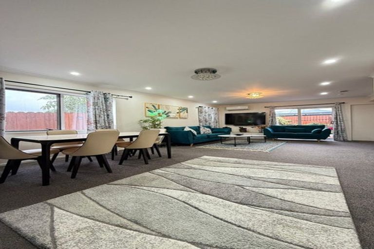 Photo of property in 4c Bill Phillip Place, Clendon Park, Auckland, 2103