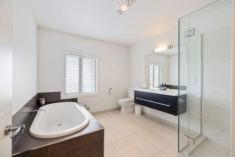 Photo of property in 33 Applefield Court, Northwood, Christchurch, 8051