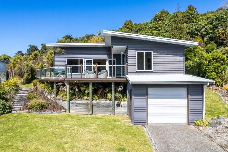 Photo of property in 11 Poriwira Drive, Kuratau, Turangi, 3381