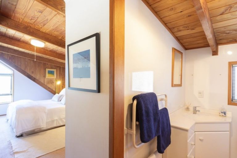 Photo of property in 11 Darroch Slope, Omaha, 0986