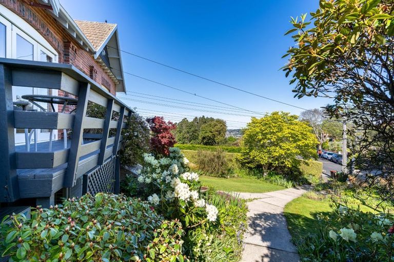 Photo of property in 36 Grandview Crescent, Opoho, Dunedin, 9010