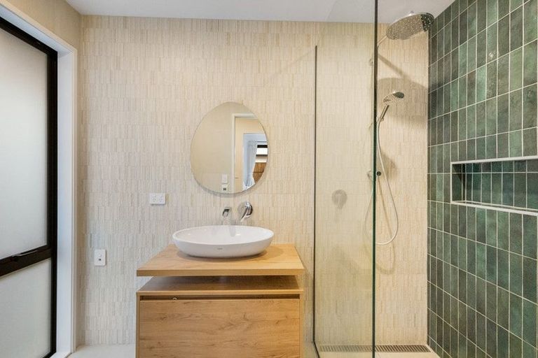 Photo of property in 8 Whitburn Avenue, Halswell, Christchurch, 8025