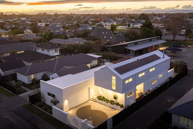 Photo of property in 55 Plynlimon Road, Strowan, Christchurch, 8052