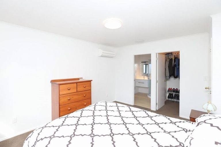 Photo of property in 27 Halcione Close, Flagstaff, Hamilton, 3210