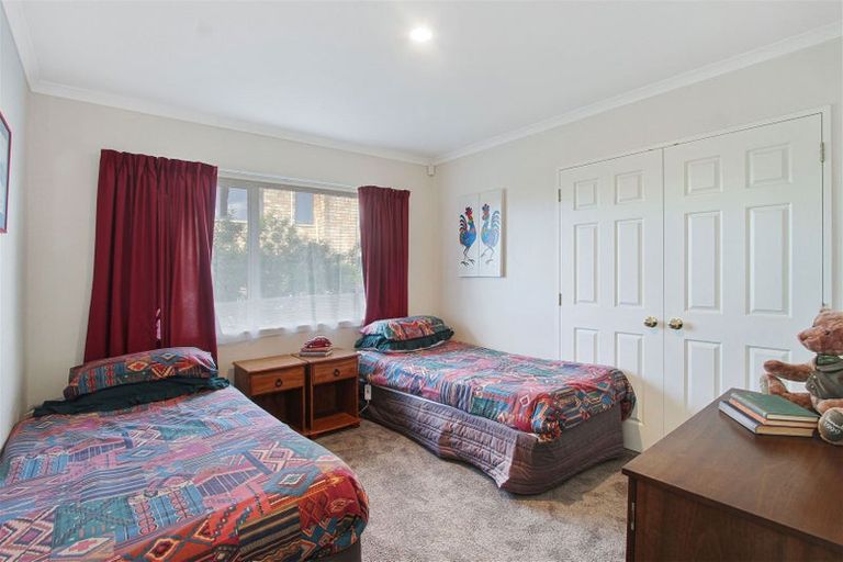 Photo of property in 46 Torkar Road, Clarks Beach, 2122