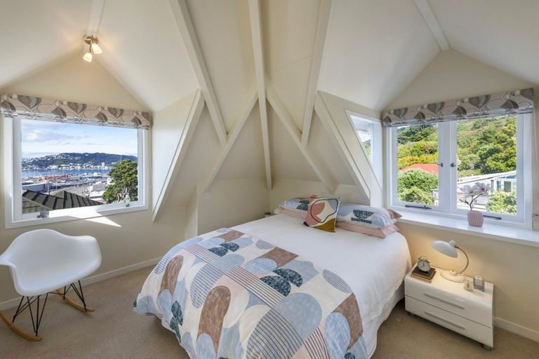 Photo of property in 22b Orchard Street, Wadestown, Wellington, 6012