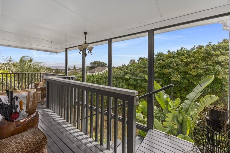 Photo of property in 95 Wallace Road, Mangere Bridge, Auckland, 2022