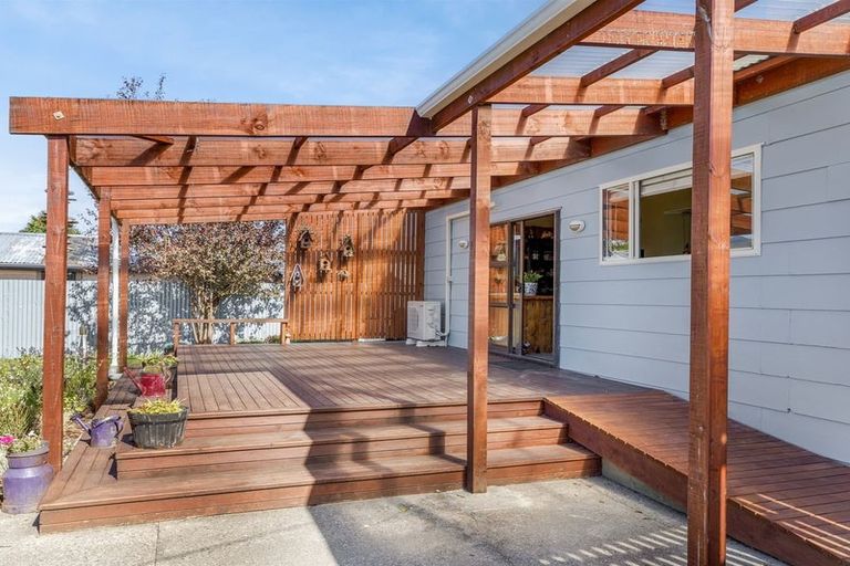 Photo of property in 95 Queen Street, Westport, 7825