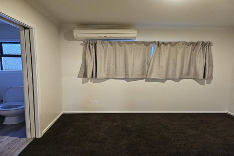 Photo of property in 12 Hokio Beach Road, Levin, 5510