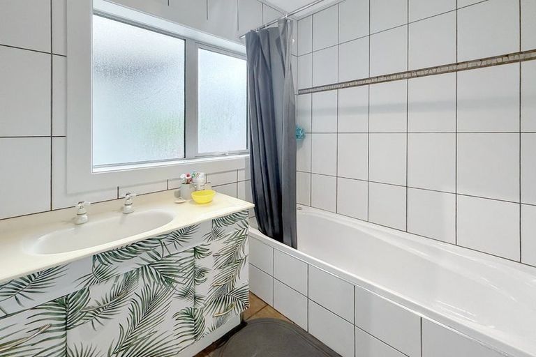 Photo of property in 20 Salford Street, Windsor, Invercargill, 9810