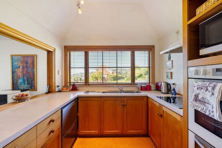 Photo of property in 22 Ravensdale Rise, Westmorland, Christchurch, 8025