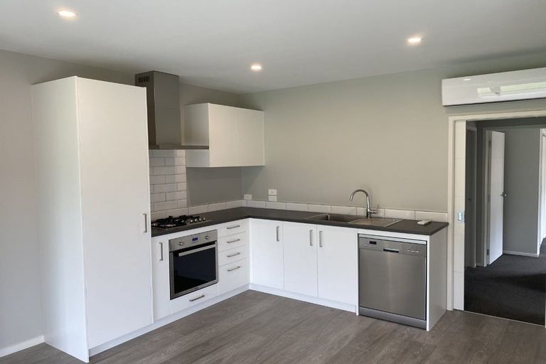 Photo of property in 10 Te Roera Place, Riverhead, 0820