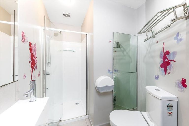 Photo of property in 114b Nursery Road, Phillipstown, Christchurch, 8011