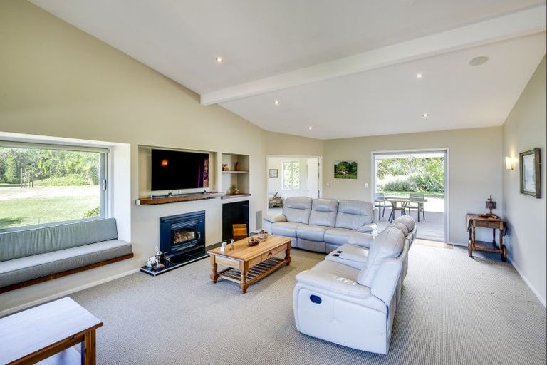 Photo of property in 18 Scarrott Road, Bay View, Napier, 4104