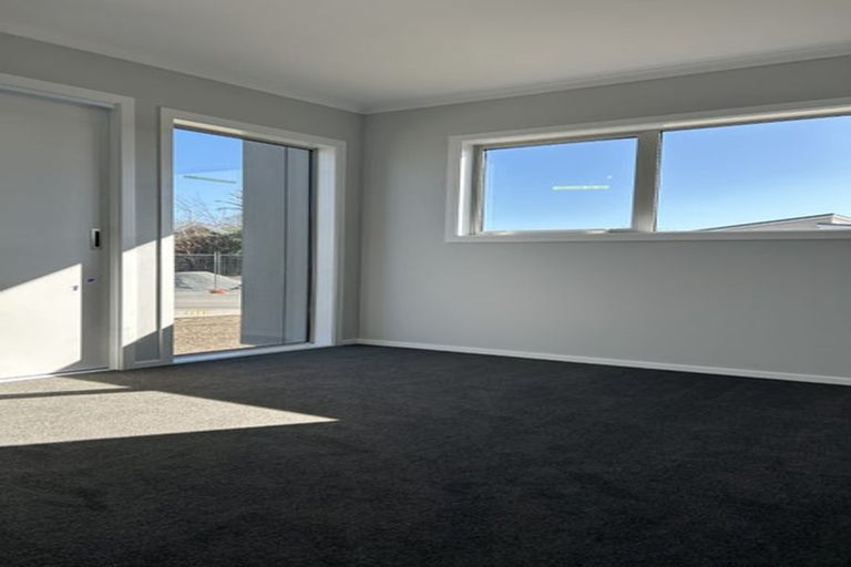 Photo of property in 12 Rotoiti Place, Paraparaumu, 5032