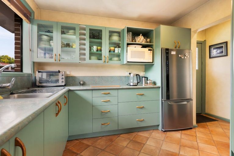 Photo of property in 31 Gainsborough Street, Hoon Hay, Christchurch, 8025