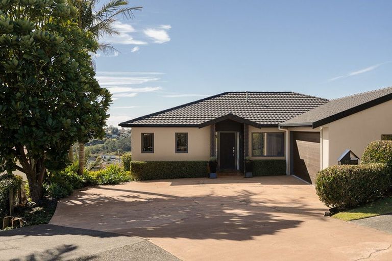 Photo of property in 30 La Cumbre Close, Bethlehem, Tauranga, 3110