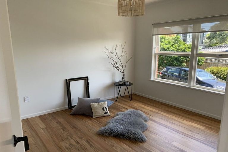 Photo of property in 2/70 Karaka Street, Takapuna, Auckland, 0622