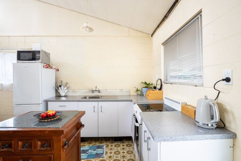 Photo of property in 89c Leslie Street, Waitara, 4320