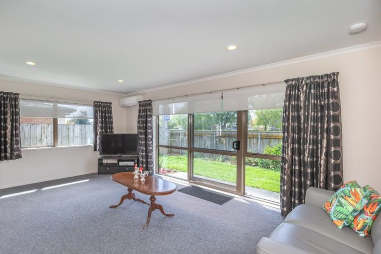 Photo of property in Trackside Villas, 54/91 Mako Mako Road, Levin, 5510