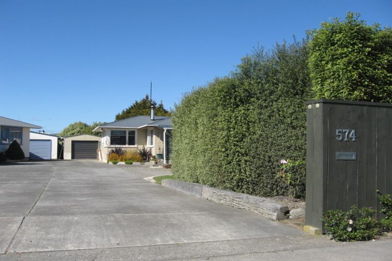 Photo of property in 574 Pioneer Highway, Highbury, Palmerston North, 4412