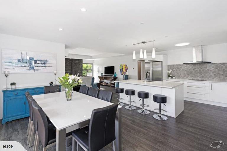 Photo of property in 32 Royston Common, West Melton, 7618