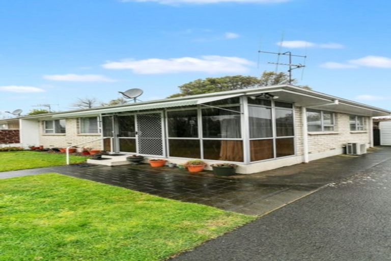 Photo of property in 69a Clare Street, Cambridge, 3434