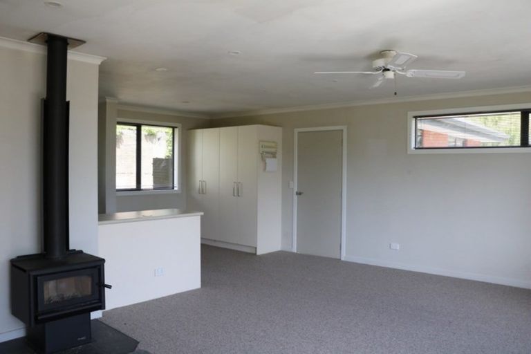 Photo of property in 5 Mill Street, Clinton, 9534