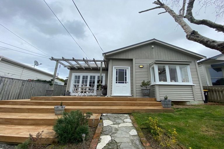 Photo of property in 89 Standen Street, Karori, Wellington, 6012