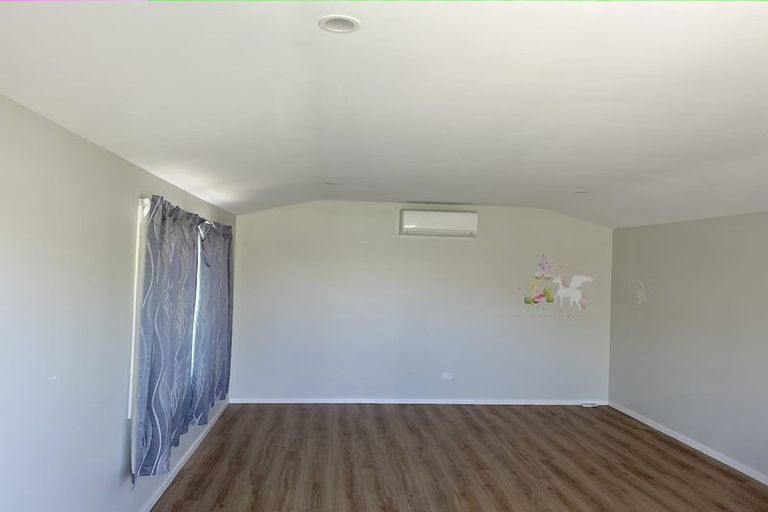 Photo of property in 87 Halswell Road, Hillmorton, Christchurch, 8025