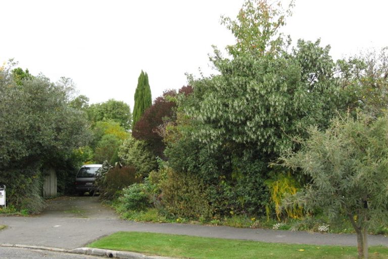 Photo of property in 37 Halliwell Avenue, Papanui, Christchurch, 8052