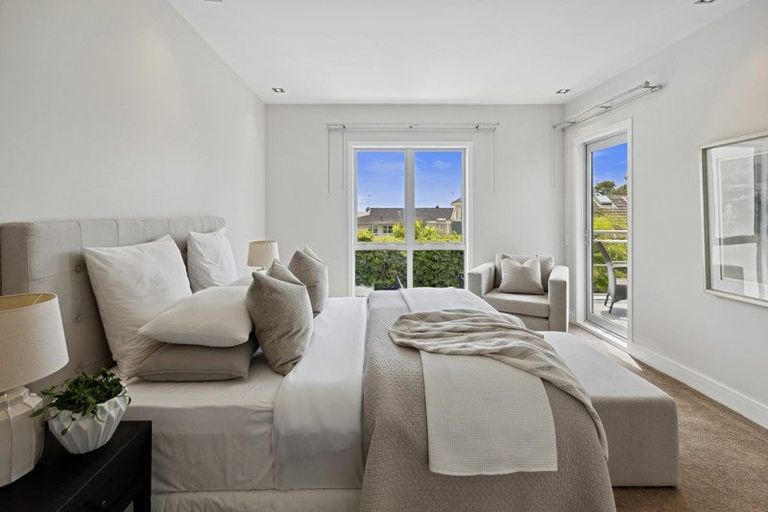 Photo of property in 6/258 Hurstmere Road, Takapuna, Auckland, 0622