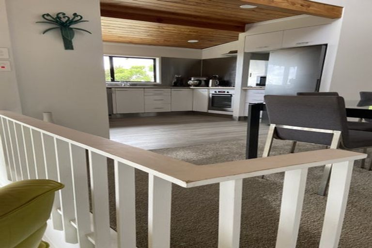 Photo of property in 4 Tui Grove, Paihia, 0200