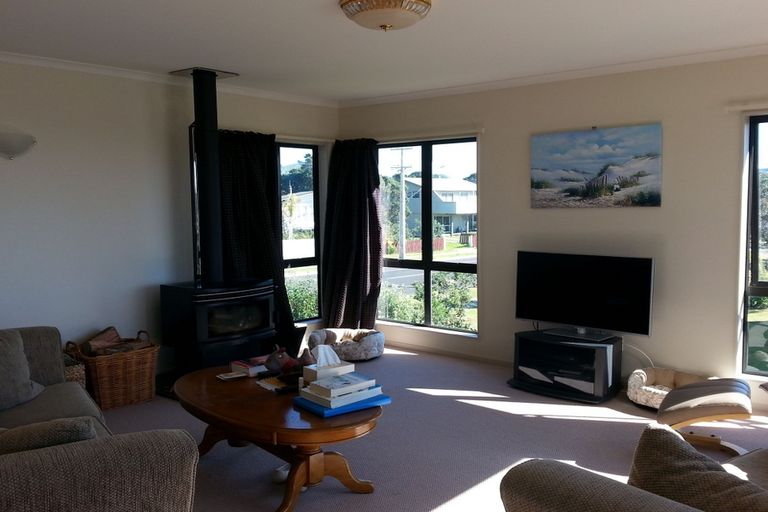 Photo of property in 257 Seaforth Road, Waihi Beach, 3611