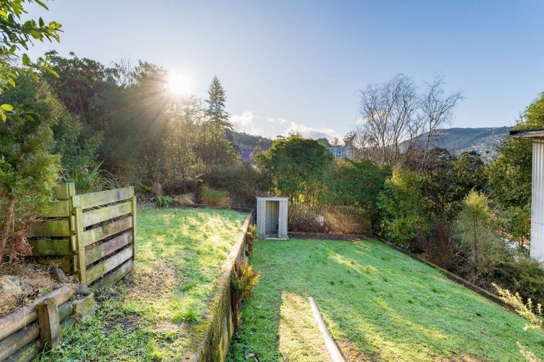 Photo of property in 10 Orbell Street, Dalmore, Dunedin, 9010