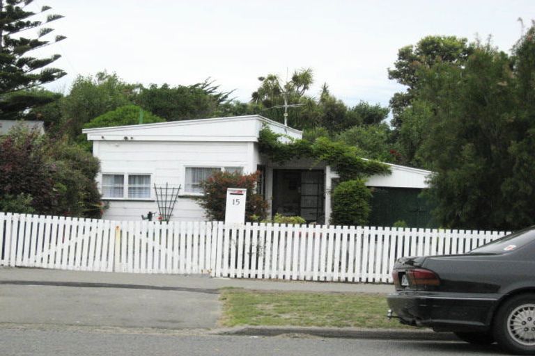 Photo of property in 15 Jellicoe Street, South New Brighton, Christchurch, 8062