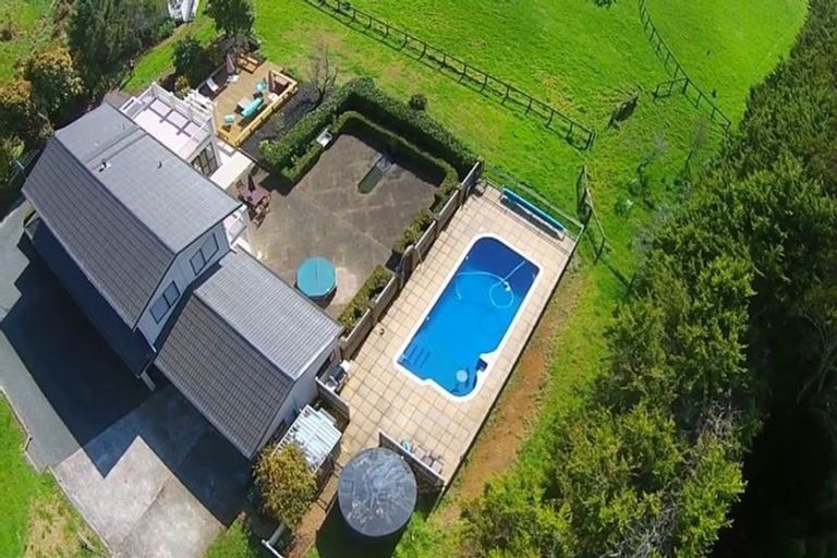 Photo of property in 79 Bungard Road, Karaka, Papakura, 2580